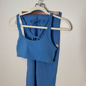 Vuori Periwinkle Blue Sports Bra and Leggings Set
